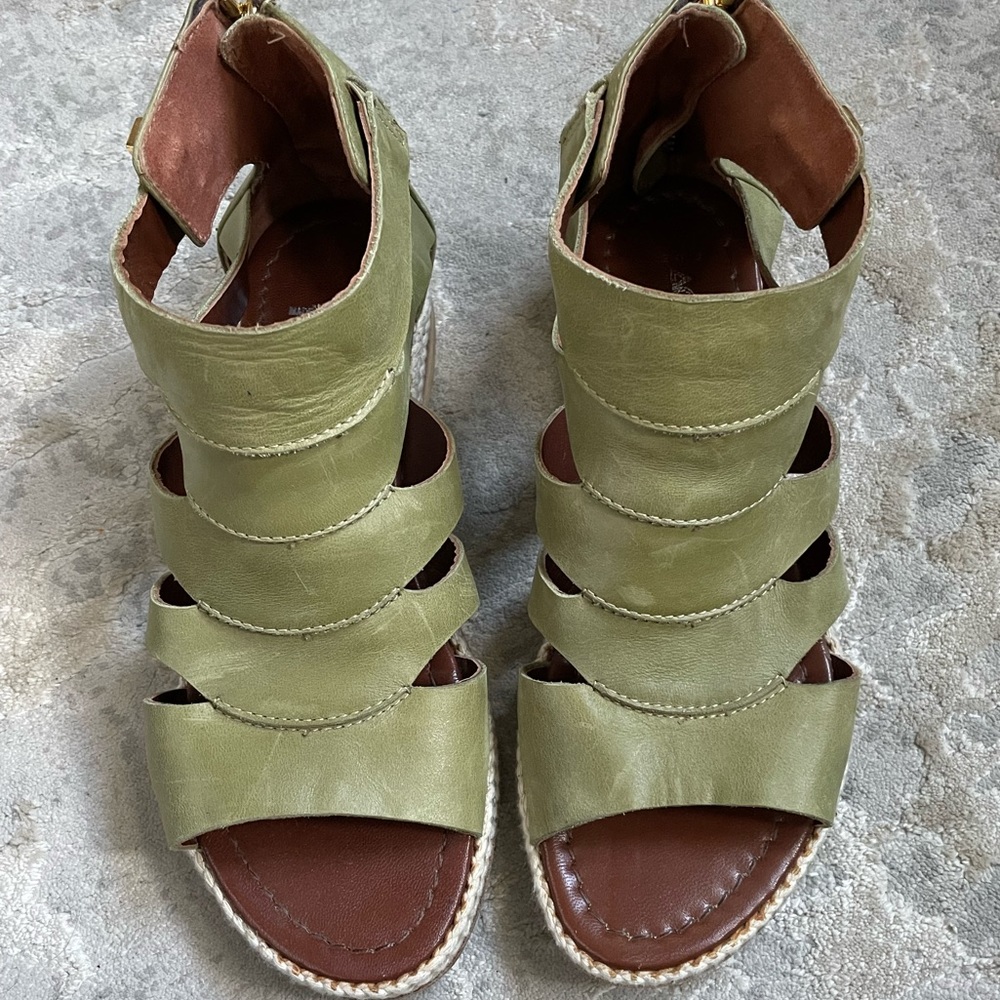 Aquatalia Green Sandals